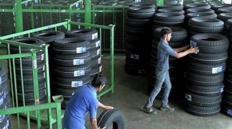 खबर बाजार -Ceat Stocks: बीते एक साल में 55% रिटर्न, क्या सीएट के स्टॉक में निवेश करने से होगी मोटी कमाई? – #INA खबर बाजार -Ceat Stocks: बीते एक साल में 55% रिटर्न, क्या सीएट के स्टॉक में निवेश करने से होगी मोटी कमाई? – #INA