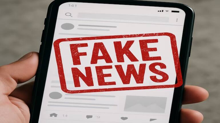 National-Fake news Alert: सरकार ने फर्जी खबरों से सावधान रहने को कहा, नुकसान से बचने के लिए बरतें ये सावधानियां – #INA National-Fake news Alert: सरकार ने फर्जी खबरों से सावधान रहने को कहा, नुकसान से बचने के लिए बरतें ये सावधानियां – #INA