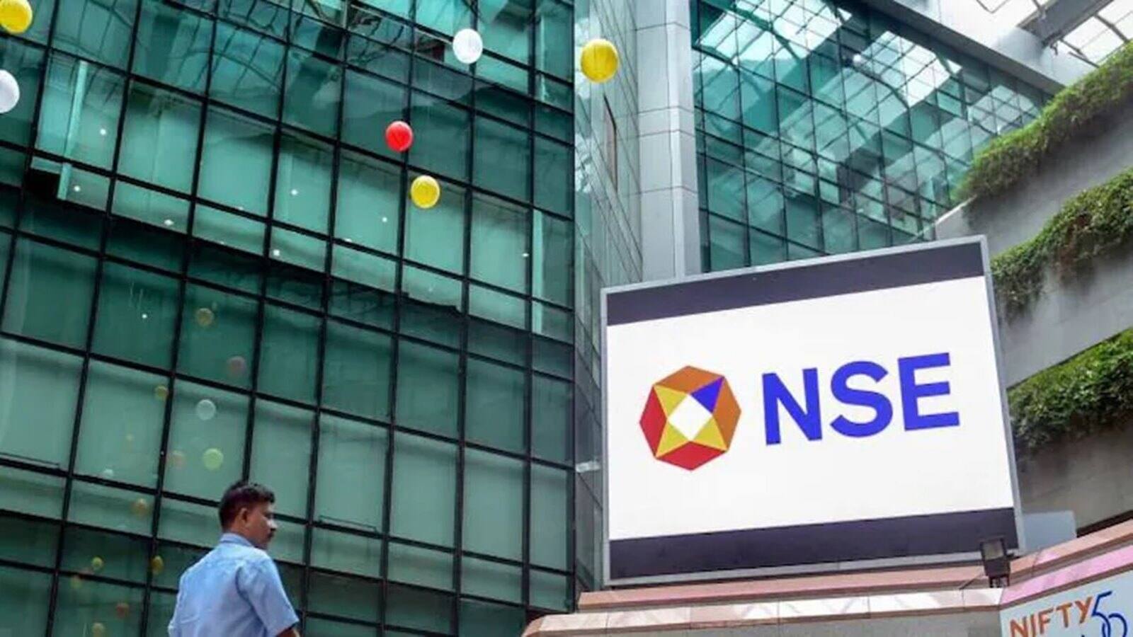 खबर बाजार -IPO की मंजूरी का इंतजार कर रहे NSE की बड़ी उपलब्धि, शेयरहोल्डर्स की संख्या 1 लाख के पार – #INA खबर बाजार -IPO की मंजूरी का इंतजार कर रहे NSE की बड़ी उपलब्धि, शेयरहोल्डर्स की संख्या 1 लाख के पार – #INA