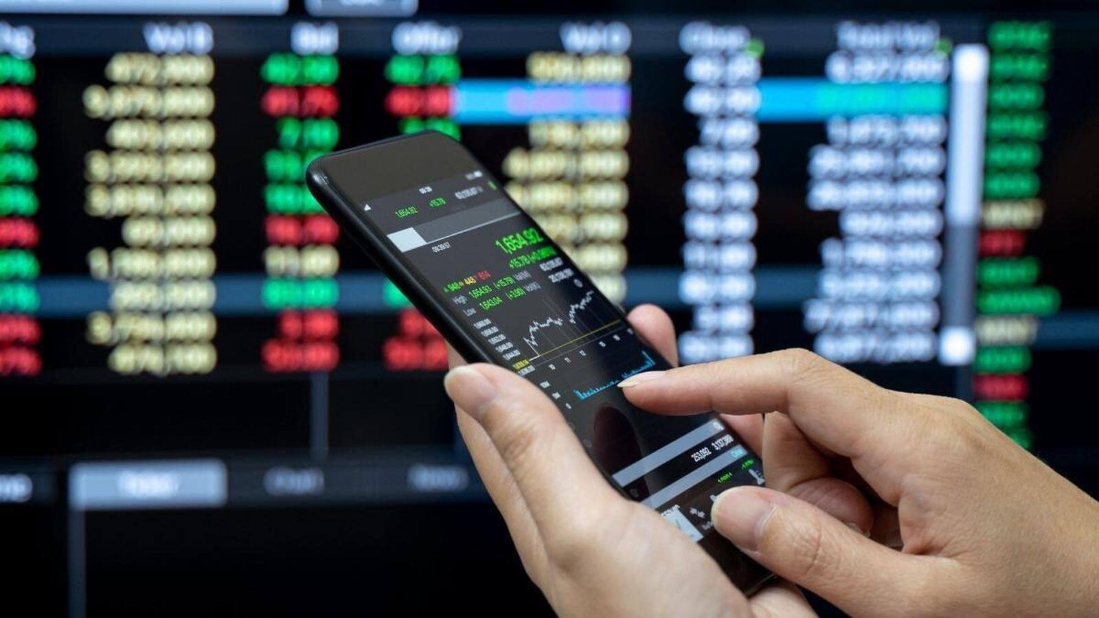 National-Stock Market: भारत-पाक जंग के बीच डिफेंस शेयरों पर रखें फोकस, एलएंडटी, पिडिलाइट बन सकते है आज के बिग स्टॉक – #INA National-Stock Market: भारत-पाक जंग के बीच डिफेंस शेयरों पर रखें फोकस, एलएंडटी, पिडिलाइट बन सकते है आज के बिग स्टॉक – #INA