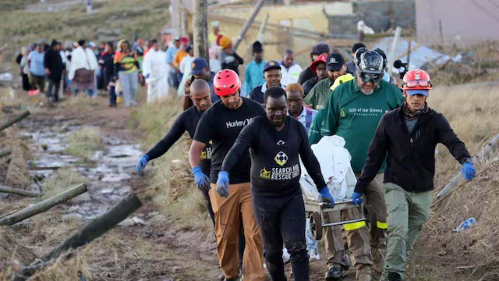 National-South Africa floods: साउथ अफ्रीका में भयंकर बाढ़ के कहर से 86 लोगों की मौत, रेस्क्यू ऑपरेशन जारी – #INA National-South Africa floods: साउथ अफ्रीका में भयंकर बाढ़ के कहर से 86 लोगों की मौत, रेस्क्यू ऑपरेशन जारी – #INA