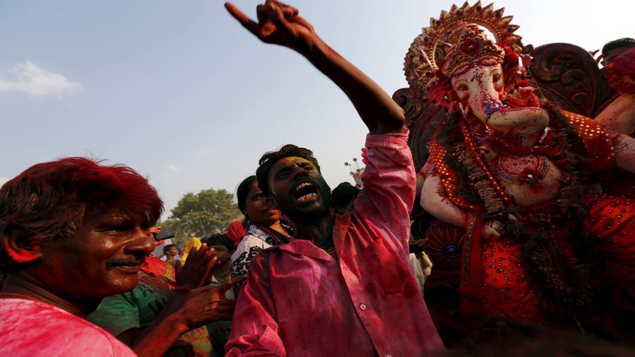 Ganesh Chaturthi 2021 | गणेशोत्सवाला सुरुवात, पाहा मुंबईत कोणत्या गोष्टींवर निर्बंध? 3 Ganesh Chaturthi 2021