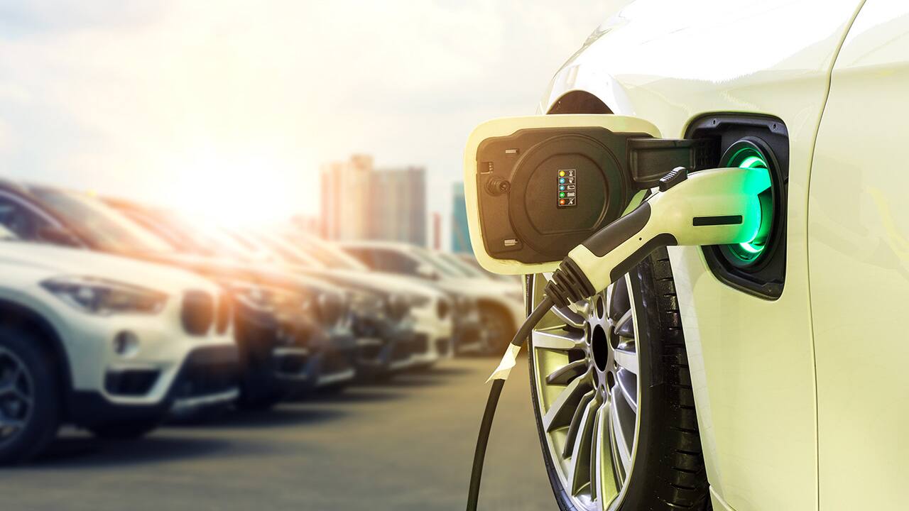 02-Decarbonising-Transport-