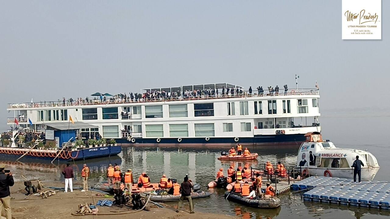 Ganga Vilas PM Modi Flags Off World S Longest River Cruise 51 Day