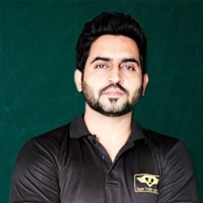 Super Trader Lakshya