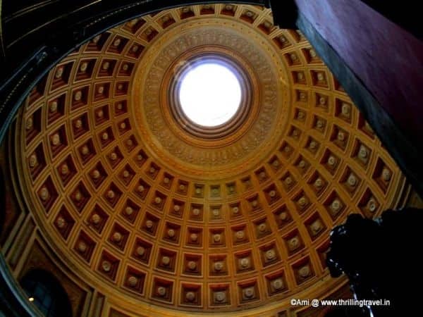 A walk-through the Vatican Museum