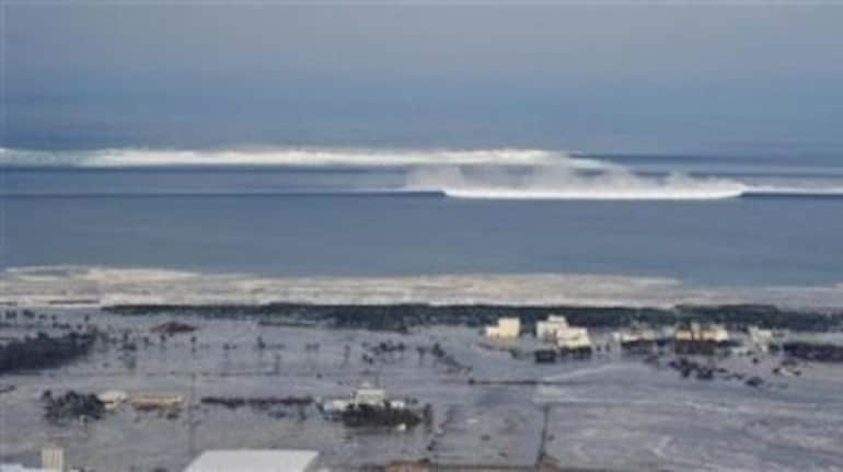 Tsunami video in tamil