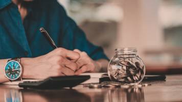 The Andhadhun investor: Consequences of wrong monetary decisions
