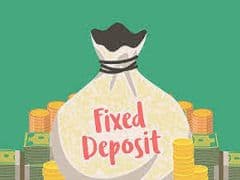 Bank Fixed Deposit: ये आठ बैंक बढ़ा चुके हैं FD पर ब्याज, अब ये हैं नई दरें