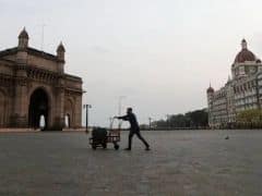 Maharashtra: राज्य में रेस्टोरेंट, दुकानों को खोलने का समय बढ़ा, 22 अक्टूबर से एम्यूजमेंट पार्क भी खुलेंगे Maharashtra: राज्य में रेस्टोरेंट, दुकानों को खोलने का समय बढ़ा, 22 अक्टूबर से एम्यूजमेंट पार्क भी खुलेंगे