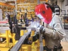 बजट में घरेलू इंडस्ट्री को मिल सकती है बड़ी राहत बजट में घरेलू इंडस्ट्री को मिल सकती है बड़ी राहत