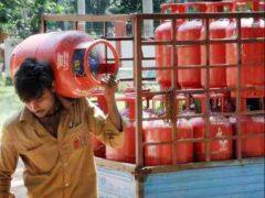 LPG Gas Subsidy: हर महीने मिल रही है गैस सब्सिडी? मोबाइल से ऐसे करें चेक