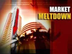 सप्ताह के पहले ही दिन निवेशकों के 6.5 लाख करोड़ रुपये डूबे, लगातार चौथे दिन धड़ाम हुआ शेयर बाजार सप्ताह के पहले ही दिन निवेशकों के 6.5 लाख करोड़ रुपये डूबे, लगातार चौथे दिन धड़ाम हुआ शेयर बाजार