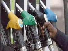 Petrol Diesel Price: पेट्रोल और डीजल के दामों ने एक बार फिर दिया झटका, आज फिर बढ़े रेट