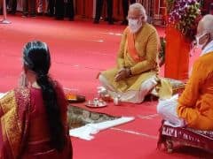 Ram Mandir Bhumi Pujan Photos: हनुमान गढ़ी में आरती के बाद PM मोदी भूमि पूजन में शामिल