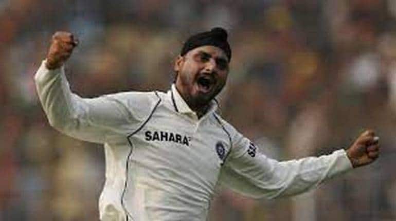 हरभजन सिंह ने मुंबई में बेचा अपना अपार्टमेंट, 17.58 करोड़ रुपये में हुई डील हरभजन सिंह ने मुंबई में बेचा अपना अपार्टमेंट, 17.58 करोड़ रुपये में हुई डील