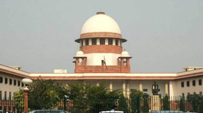 'लोगों को साफ हवा में सांस लेने दें', SC ने दिल्ली में पटाखे बैन के खिलाफ याचिका को किया खारिज, जल्द सुनवाई की थी मांग