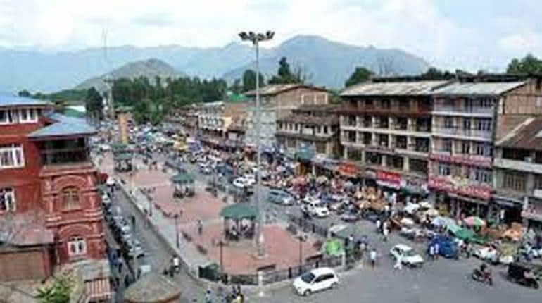 जम्मू-कश्मीर में आर्टिकल 370 हटने के बाद लोगों ने कितनी खरीदी जमीन, सरकार ने दी अहम जानकारी जम्मू-कश्मीर में आर्टिकल 370 हटने के बाद लोगों ने कितनी खरीदी जमीन, सरकार ने दी अहम जानकारी