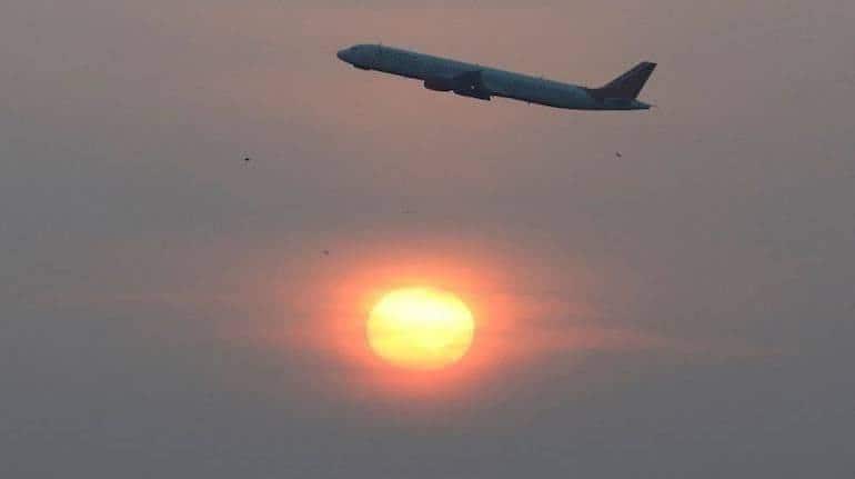 डेढ़ दशक बाद पहली बार बढ़ी पायलटों की मांग, Akasa Air और  Jet 2.0 एक करोड़ तक का पैकज कर रहीं ऑफर