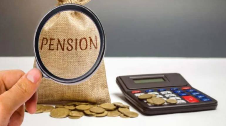 Pensioners Life Certificate: 31 दिसंबर तक जमा कर सकते हैं लाइफ सर्टिफिकेट, सरकार ने बढ़ाई डेडलाइन Pensioners Life Certificate: 31 दिसंबर तक जमा कर सकते हैं लाइफ सर्टिफिकेट, सरकार ने बढ़ाई डेडलाइन