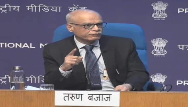ITR Filing: इनकम टैक्स रिटर्न भरने की नहीं बढ़ेगी तारीख, सरकार ने कहा- 'आज ही आखिरी मौका' ITR Filing: इनकम टैक्स रिटर्न भरने की नहीं बढ़ेगी तारीख, सरकार ने कहा- 'आज ही आखिरी मौका'