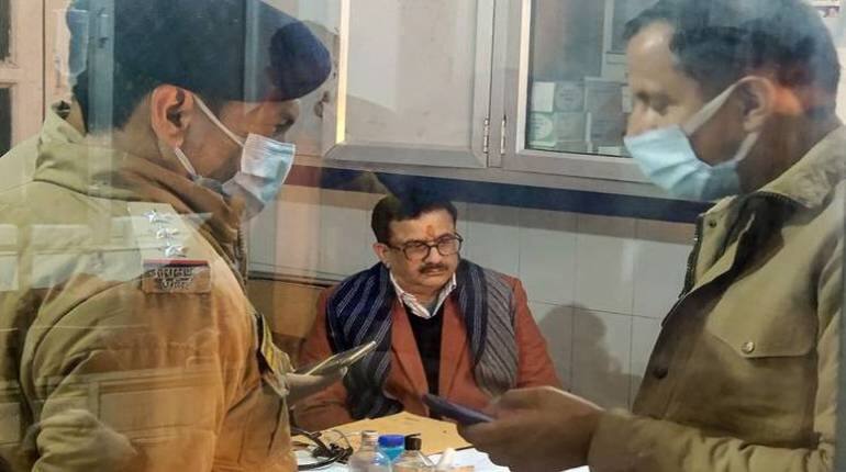 Haridwar Hate Speech Case: हरिद्वार 'धर्म संसद' भड़काऊ भाषण मामले में वसीम रिजवी उर्फ जितेंद्र त्यागी गिरफ्तार Haridwar Hate Speech Case: हरिद्वार 'धर्म संसद' भड़काऊ भाषण मामले में वसीम रिजवी उर्फ जितेंद्र त्यागी गिरफ्तार