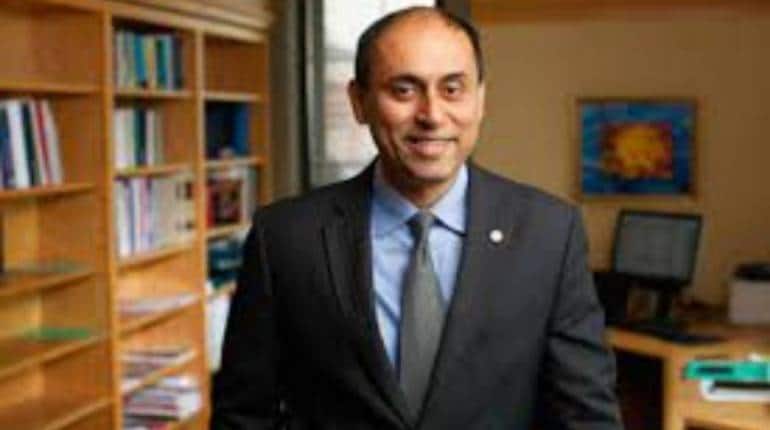 भारतीय मूल के प्रोफेसर सौमित्र दत्ता बने ऑक्सफोर्ड बिजनेस स्कूल के डीन, आनंद महिंद्रा सहित कई लोगों ने दी बधाई