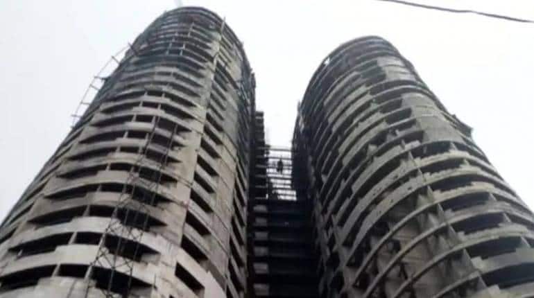 सुपरटेक के नोएडा स्थित ट्विन टावर को ध्वस्त करेगी मुंबई की ये कंपनी, फ्लैट बायर्स को 12% ब्याज के साथ वापस मिलेगा पैसा