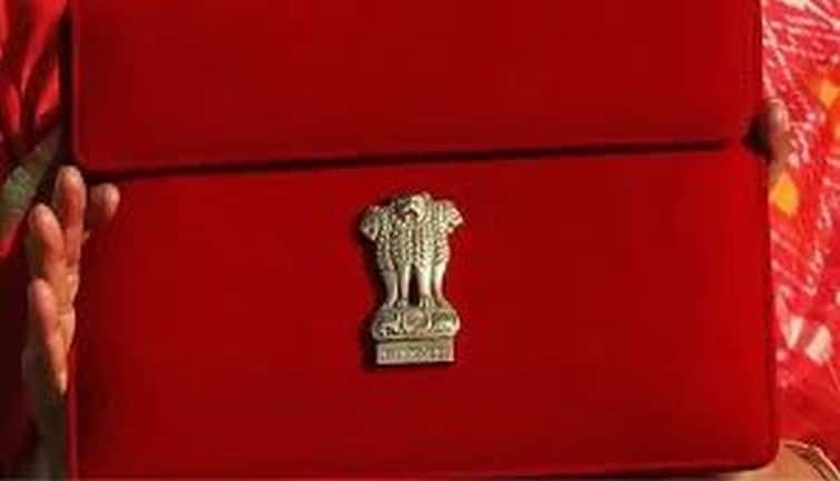 Budget 2022 expectations: स्टॉक मार्केट की LTCG टैक्स हटाने की मांग, जानिए क्या हो सकता है इसका असर