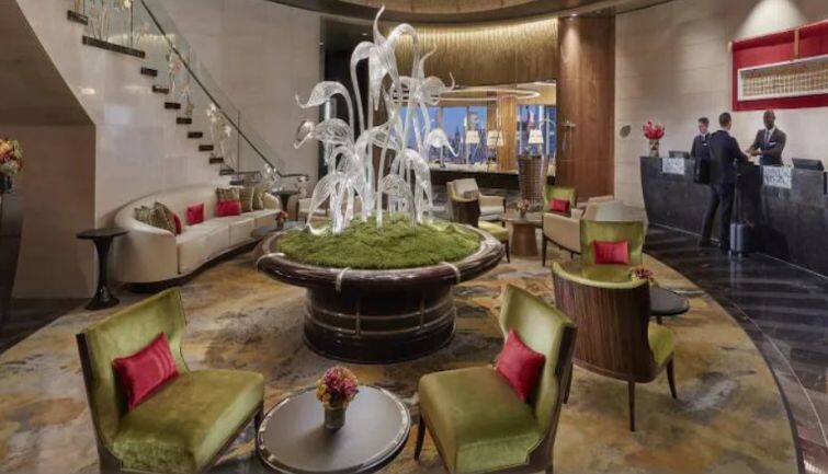 RIL 9.8 करोड़ डॉलर में खरीदेगी न्यूयॉर्क का लग्जरी होटल Mandarin Oriental RIL 9.8 करोड़ डॉलर में खरीदेगी न्यूयॉर्क का लग्जरी होटल Mandarin Oriental