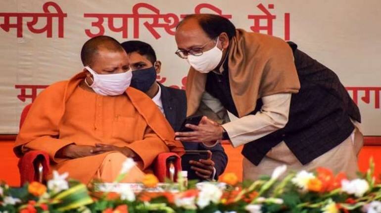 UP Election 2022: नामांकन भरने जा रहे योगी सरकार के मंत्री सिद्धार्थनाथ सिंह पर युवक ने की जानलेवा हमले की कोशिश, गिरफ्तार
