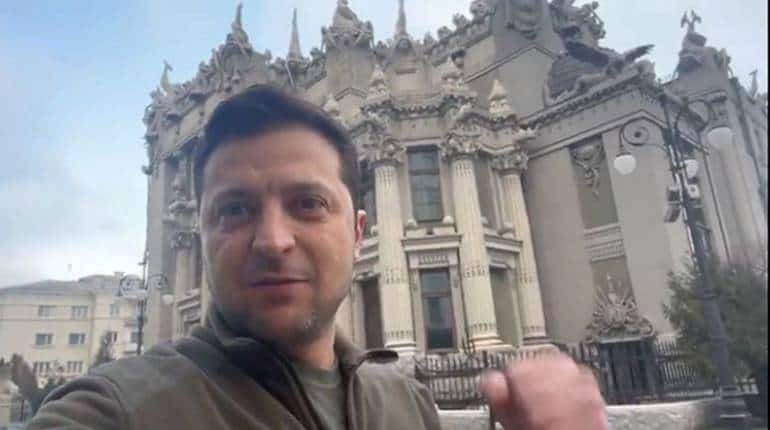 Ukraine Crisis: राष्ट्रपति वलोडिमिर जेलेंस्की पर एक हफ्ते में हुए तीन जानलेवा हमले, रिपोर्ट में दावा