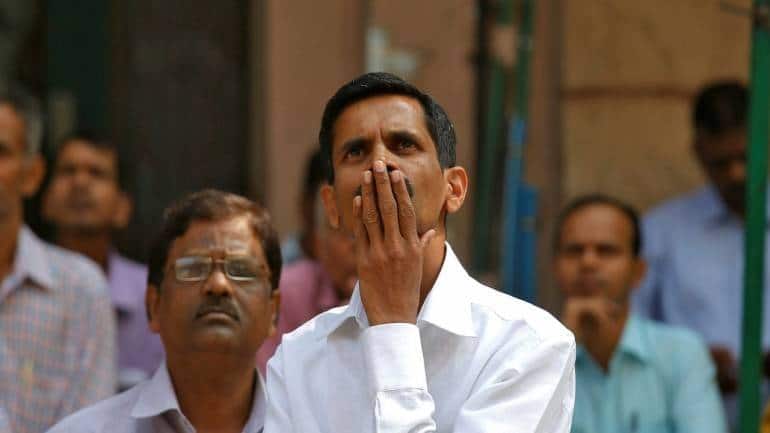 Stock Market: शेयर बाजार में निवेशकों के ₹86,742 करोड़ डूबे, रूस-यूक्रेन संकट से आई गिरावट