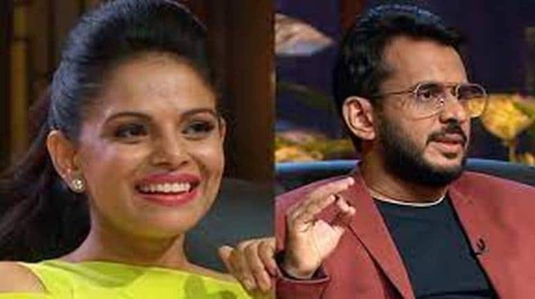 Shark Tank India: नमिता थापर और अमन गुप्ता को शूटिंग के दौरान कपड़े बदलने की नहीं मिली इजाजत, जानिए क्या है पूरा मामला Shark Tank India: नमिता थापर और अमन गुप्ता को शूटिंग के दौरान कपड़े बदलने की नहीं मिली इजाजत, जानिए क्या है पूरा मामला