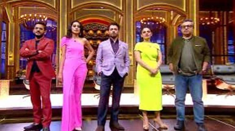 Shark Tank India: इस कंपनी में निवेश के लिए तीन जज आपस में भिड़े, जानिए क्या है पूरा मामला Shark Tank India: इस कंपनी में निवेश के लिए तीन जज आपस में भिड़े, जानिए क्या है पूरा मामला