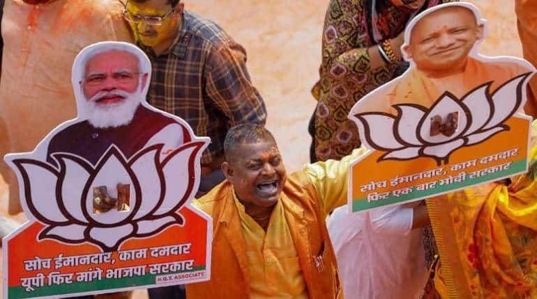 Lakhimpur Kheri Result: लखीमपुर खीरी में नहीं दिखा किसान आंदोलन का असर, अजय मिश्रा टेनी के जिले में सभी सीटों पर BJP आगे Lakhimpur Kheri Result: लखीमपुर खीरी में नहीं दिखा किसान आंदोलन का असर, अजय मिश्रा टेनी के जिले में सभी सीटों पर BJP आगे