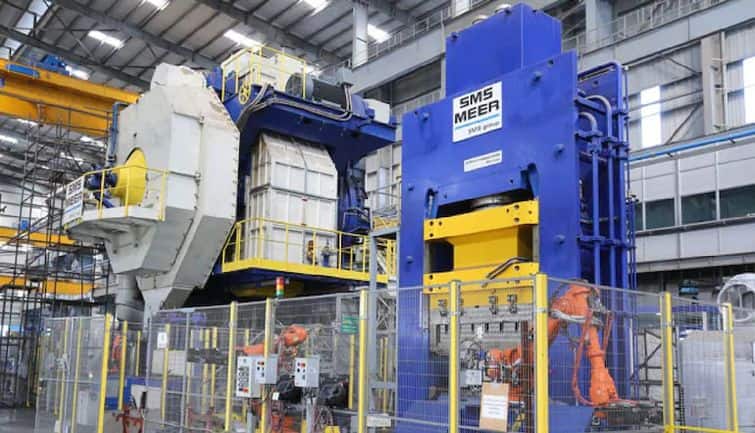 Ramkrishna Forgings ने अमेरिकी एक्सल मैन्युफैक्चरर से की साझेदारी, शेयर 4% उछला Ramkrishna Forgings ने अमेरिकी एक्सल मैन्युफैक्चरर से की साझेदारी, शेयर 4% उछला