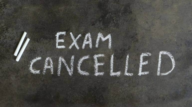 BPSC Exam Cancelled: बिहार लोक सेवा आयोग ने रद्द की परीक्षा, सोशल मीडिया पर वायरल हुआ था पेपर, जांच के आदेश BPSC Exam Cancelled: बिहार लोक सेवा आयोग ने रद्द की परीक्षा, सोशल मीडिया पर वायरल हुआ था पेपर, जांच के आदेश