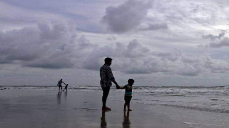 IMD Alert : भारी बारिश के बीच मुंबई और तेलंगाना में अलर्ट, क्या गर्मी के बाद अब बारिश बनी आफत? IMD Alert : भारी बारिश के बीच मुंबई और तेलंगाना में अलर्ट, क्या गर्मी के बाद अब बारिश बनी आफत?