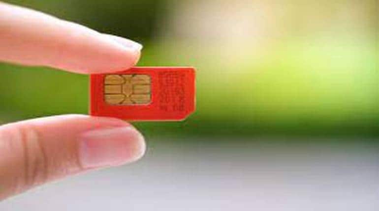 Sim Card Rule: अब ये लोग नहीं खरीद पाएंगे सिम कार्ड, जानिए सरकार का नया नियम क्या है