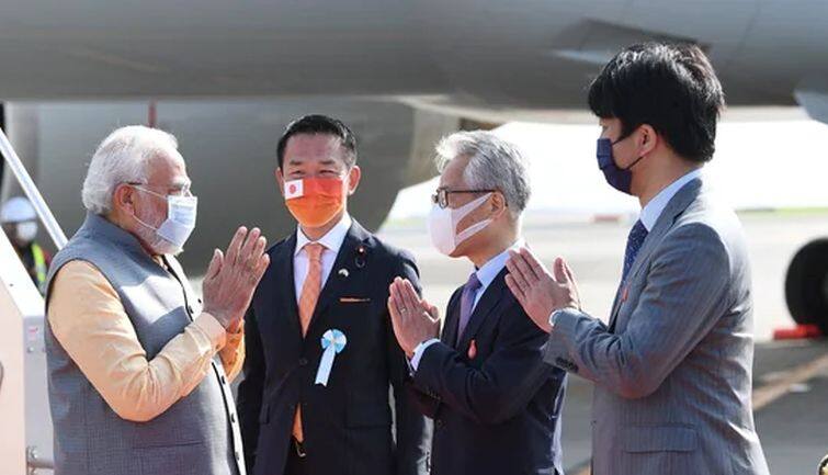 Quad Summit: पीएम मोदी ने कहा, इंडो-पैसिफिक रीजन में स्थायित्व और सुरक्षा के आधार स्तंभ हैं भारत-जापान Quad Summit: पीएम मोदी ने कहा, इंडो-पैसिफिक रीजन में स्थायित्व और सुरक्षा के आधार स्तंभ हैं भारत-जापान