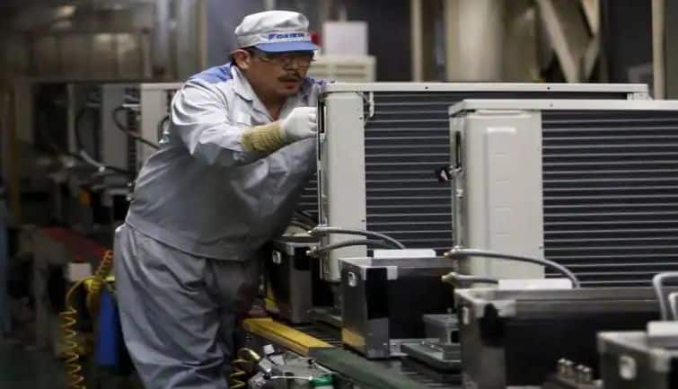 VOLTAS पर कमाई के लिए ब्रोकरेज हाउसेज से जानें स्टॉक को खरीदें, बेचें या करना है होल्ड