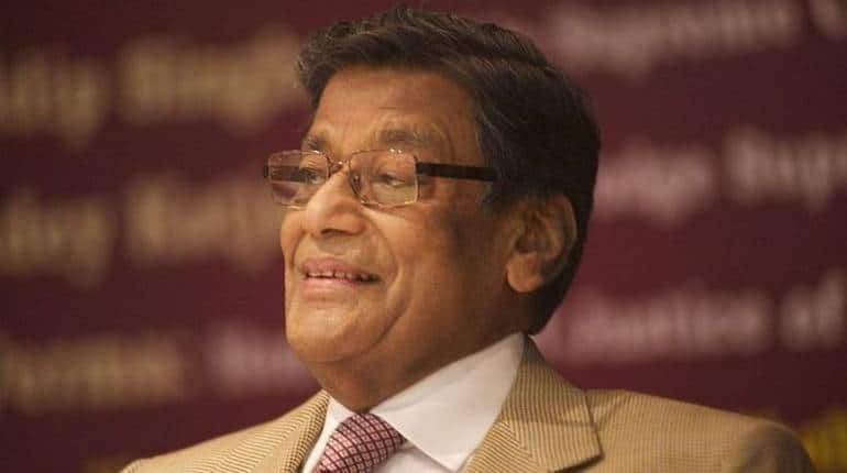 KK Venugopal: वरिष्ठ वकील केके वेणुगोपाल 3 महीने और भारत के अटॉर्नी जनरल बने रहेंगे, केंद्र ने की थी गुजारिश KK Venugopal: वरिष्ठ वकील केके वेणुगोपाल 3 महीने और भारत के अटॉर्नी जनरल बने रहेंगे, केंद्र ने की थी गुजारिश