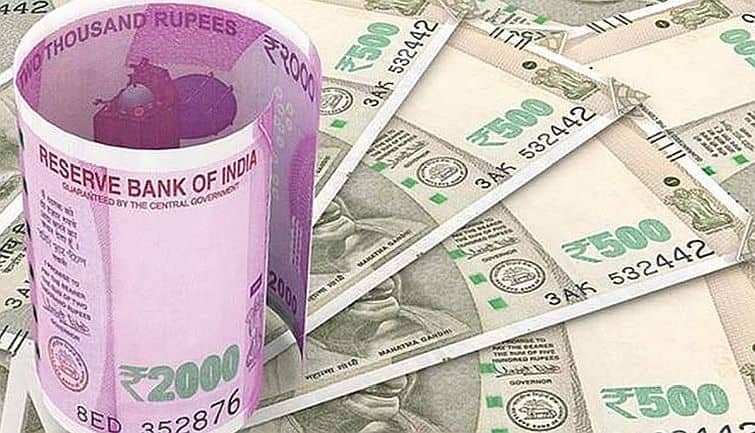 पोस्ट ऑफिस स्कीम, PPF, NPS, सुकन्या समृद्धि जैसी Small Saving Schemes में लगातार दो साल से नहीं बढ़ी ब्याज दर, छोटे निवेशकों को फिर चोट पोस्ट ऑफिस स्कीम, PPF, NPS, सुकन्या समृद्धि जैसी Small Saving Schemes में लगातार दो साल से नहीं बढ़ी ब्याज दर, छोटे निवेशकों को फिर चोट
