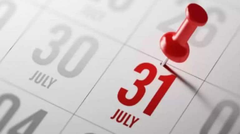 31 July Deadline: आज जरूर निपटा लें ये काम, वरना नहीं मिलेंगे 3 फ्री सिलेंडर, सरकारी सब्सिडी और पैसा, होगा बड़ा नुकसान 31 July Deadline: आज जरूर निपटा लें ये काम, वरना नहीं मिलेंगे 3 फ्री सिलेंडर, सरकारी सब्सिडी और पैसा, होगा बड़ा नुकसान