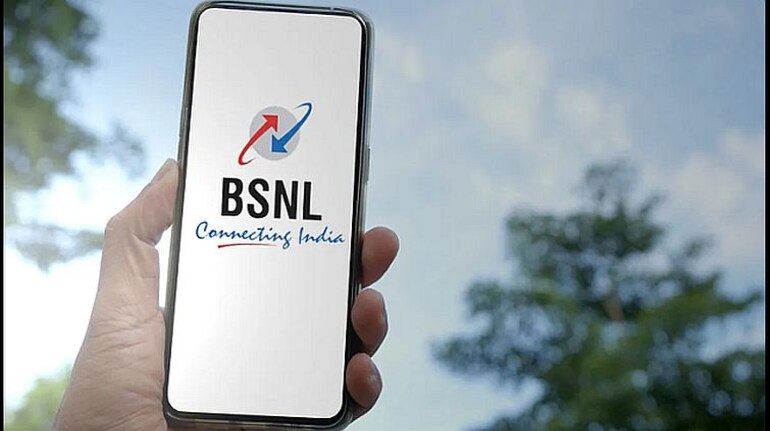 BSNL के 29 रुपये का सबसे सस्ता प्लान, इतने कम में भी मिलते हैं ढेरों फायदे  - BSNL cheapest prepaid plan 29 rupees unlimited calling prepaid recharge  data check details | Moneycontrol Hindi