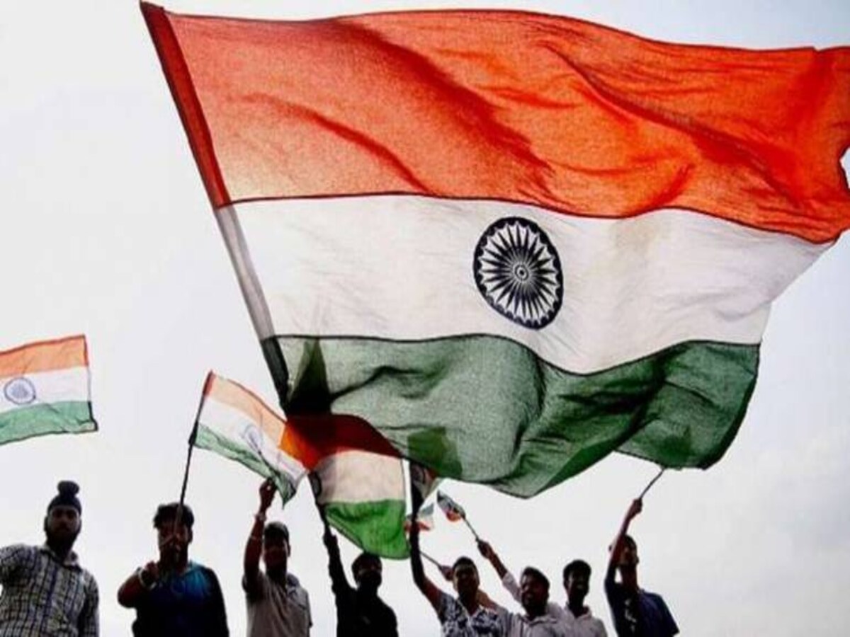 Har Ghar Tiranga: 'हर घर तिरंगा' अभियान के लिए CSR फंड खर्च कर सकती हैं  कंपनियां, 20 करोड़ घरों पर फहराया जाएगा तिरंगा - Har Ghar Tiranga campaign  Companies spending on national