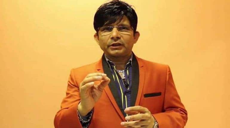 KRK: बॉलीवुड एक्टर कमाल राशिद खान को मुंबई पुलिस ने किया गिरफ्तार, विवादित ट्वीट करने का है आरोप KRK: बॉलीवुड एक्टर कमाल राशिद खान को मुंबई पुलिस ने किया गिरफ्तार, विवादित ट्वीट करने का है आरोप