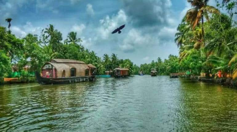 IRCTC Kerala Tour Package: सबसे कम दाम में केरल घूमने का है मन, बचे हैं बस 12 दिन, मौके का उठाएं फायदा