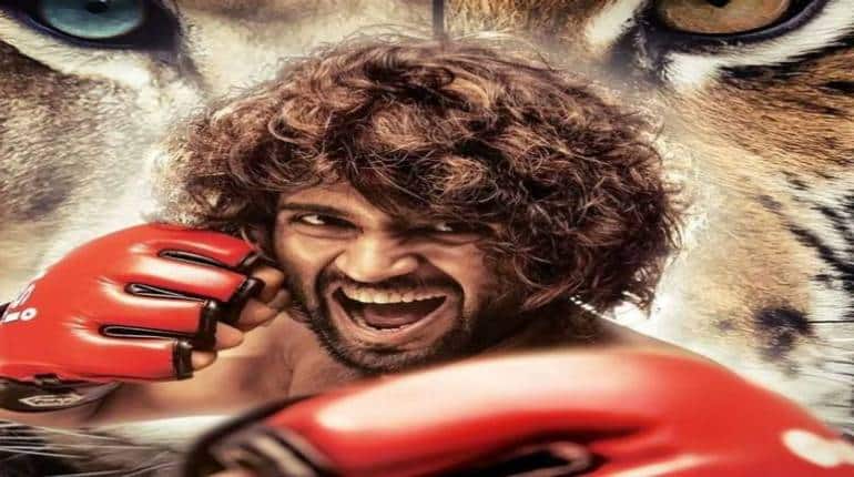 Liger Box Office Collection: बॉक्स ऑफिस पर लाइगर की दहाड़, पहले दिन आमिर-अक्षय को छोड़ा पीछे Liger Box Office Collection: बॉक्स ऑफिस पर लाइगर की दहाड़, पहले दिन आमिर-अक्षय को छोड़ा पीछे
